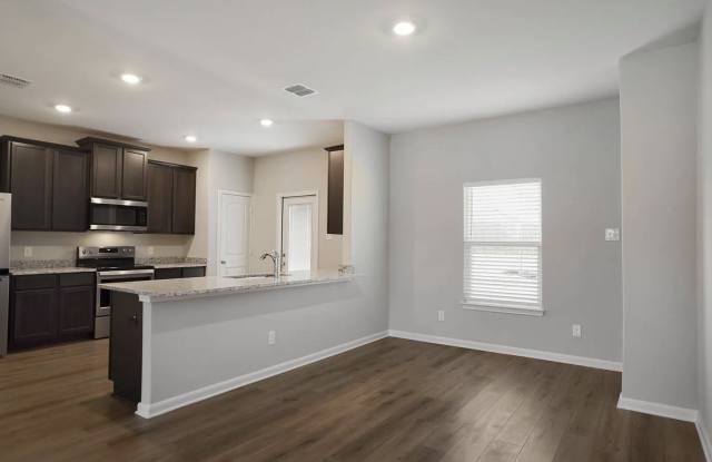 9331 ANISTON BLF Gallery 4