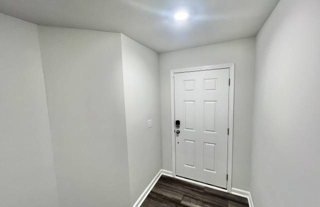 2533 Chert Lane Gallery 2