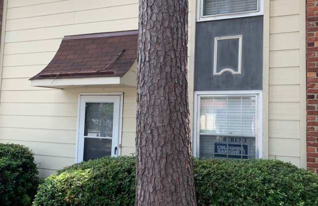 Southside-Near Oglethorpe Mall & South College photos photos