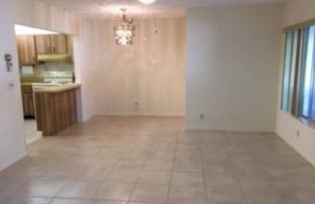 3530 Lazy Pine Way Gallery 2
