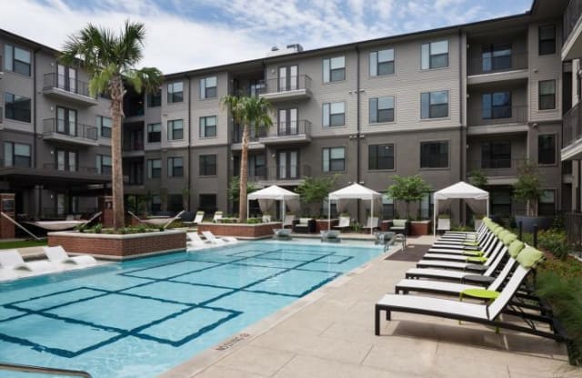 121 Turtle Creek Blvd - 121 Turtle Creek Boulevard, Dallas, TX 75207