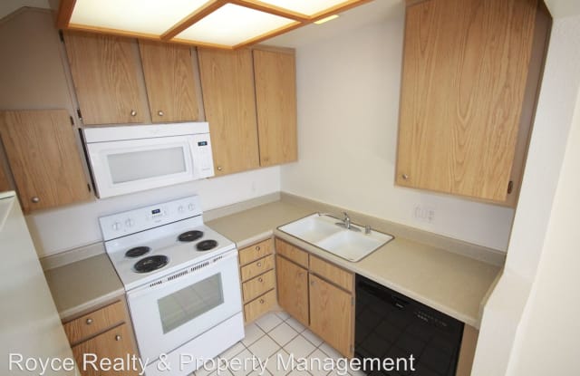 4050 Rosenda Ct Unit 239 - 4050 Rosenda Court, San Diego, CA 92122