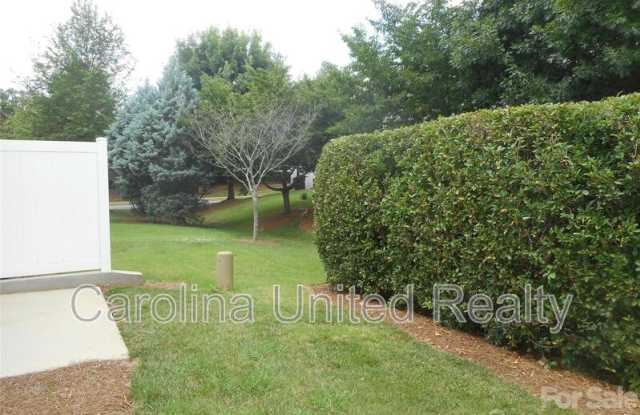 5860 Glassport Ln Gallery 3