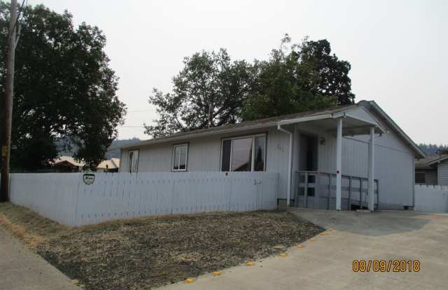 361 SE Carroll St. - 361 Southeast Carroll Street, Winston, OR 97496