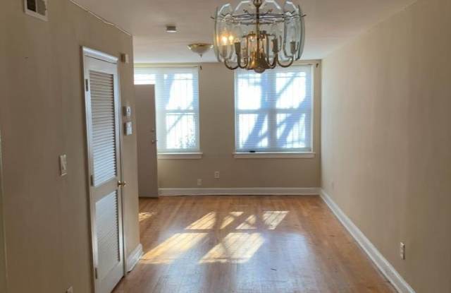 141 GALVESTON Place SW Gallery 2