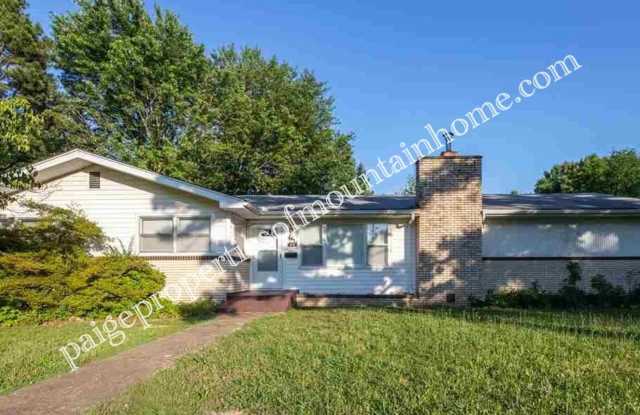 3 Bedroom/2 bath home in Mountain Home photos photos