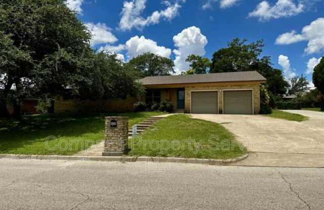 8919 Whippoorwill Dr photos photos