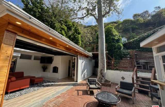 1636 N Beverly Glen Blvd photos photos