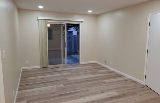 1823 Sunnyvale Ave Gallery 4