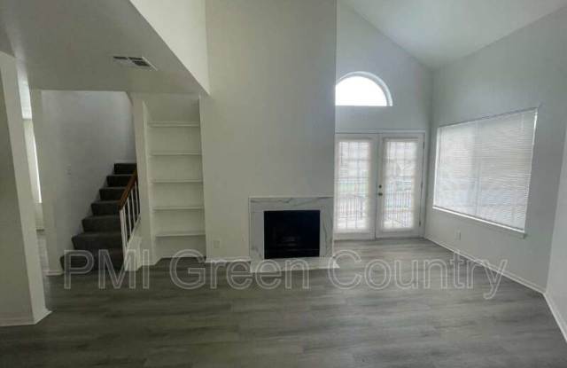 1802 E 66th Pl #F213 photos photos