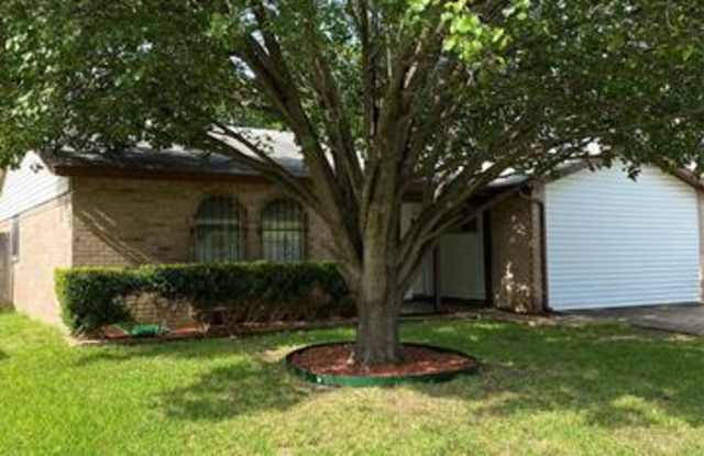 1902 Coronado Street - 1902 Coronado Street, Arlington, TX 76014