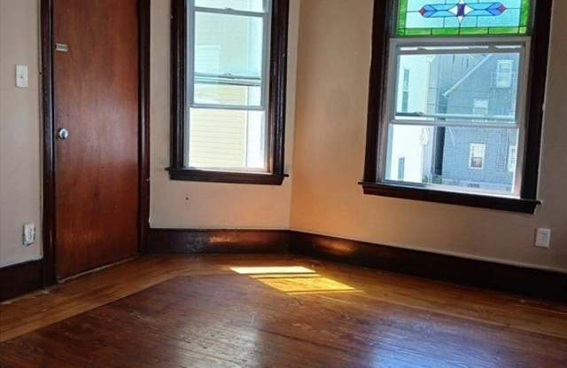 196 Hope St unit: 2 photos photos