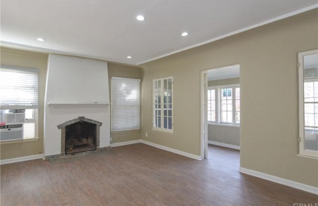 224 S Rexford Drive Gallery 4