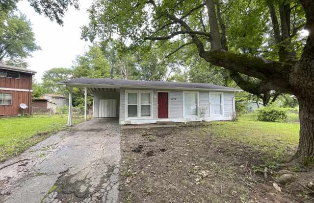 2810 Grants Parkway photos photos