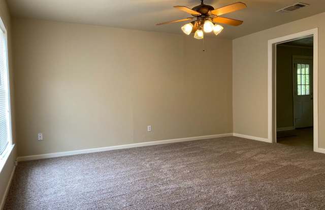506 N. Lamar, Weatherford, TX 76086 Gallery 4