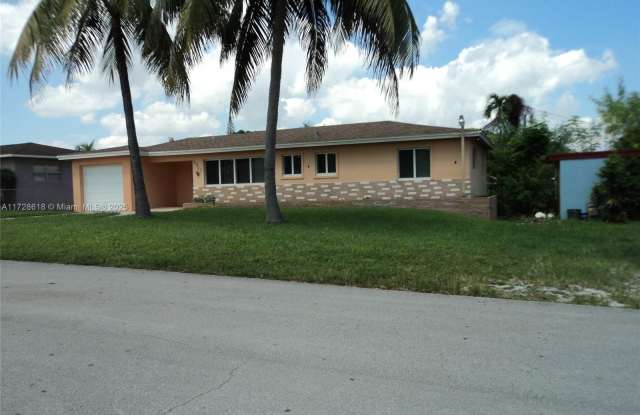 2611 Rodman St - 2611 Rodman Street, Hollywood, FL 33020 2611 Rodman St - 2611 Rodman Street, Hollywood, FL 33020