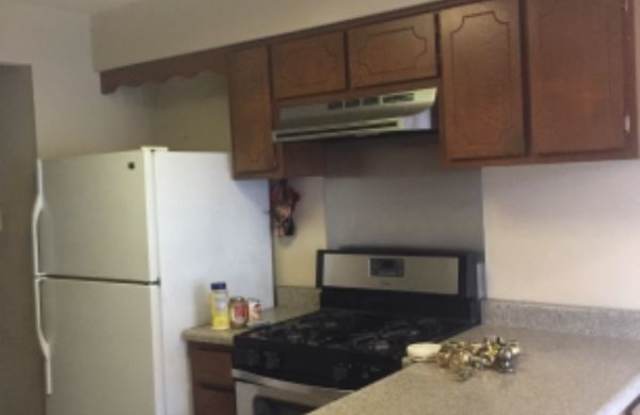 11001 Philmont Pl Gallery 4