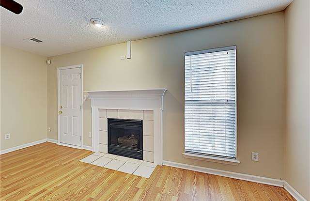 4171 Ivydale Avenue Gallery 3