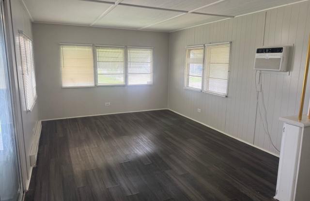 2 bedroom 1 bath Gallery 3