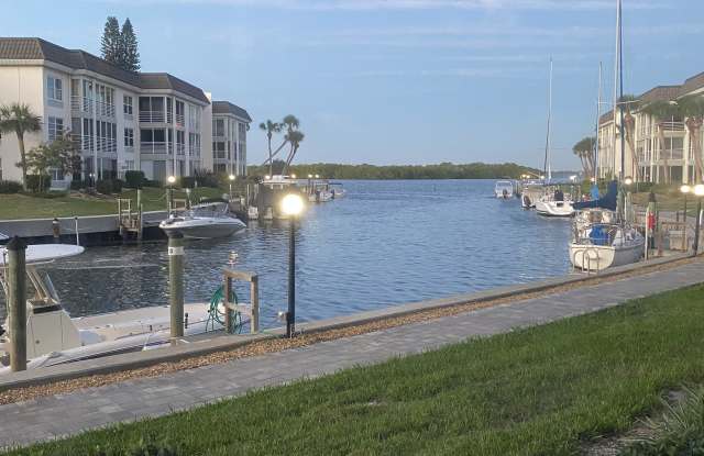 4330 Falmouth Drive Gallery 2