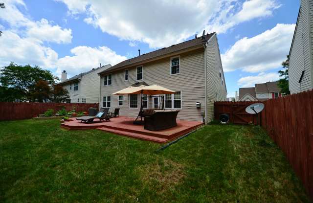 Beautiful 3 bedroom property in Great Bridge - 407 Whisper Walk, Chesapeake, VA 23322