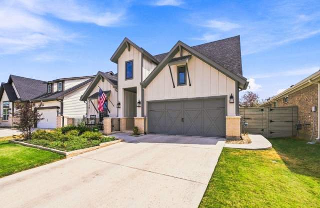 8716 Bur Oak Drive Gallery 2