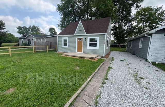 1409 S Kiel Ave photos photos