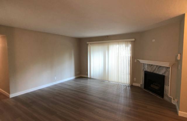 1497 De Rose Way #109 Gallery 3