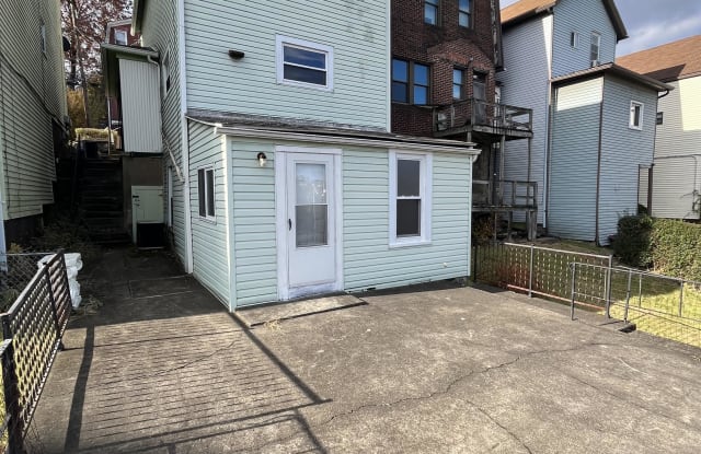 1511 Ridge photos photos