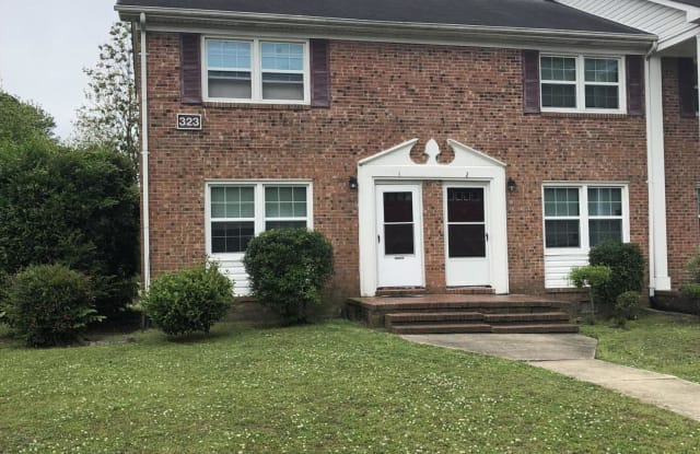 323-01 Richlands Avenue - 323 Richlands Ave, Jacksonville, NC 28540