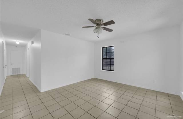 4125 Goldenrod Avenue Gallery 2