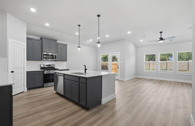 4602 Brookfield Dr Gallery 1