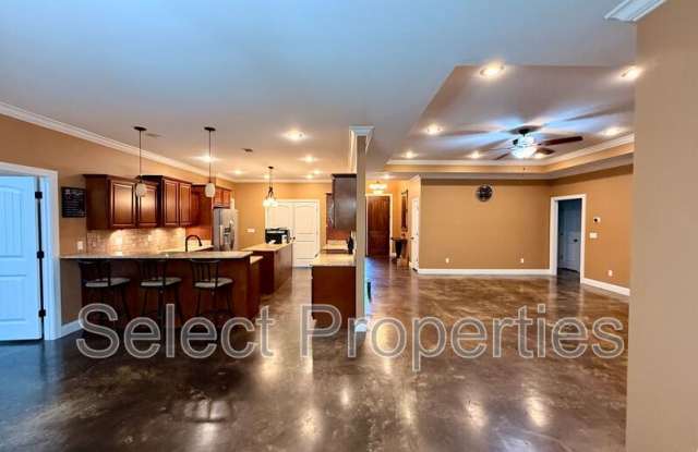 4893 Darr Hill Road Gallery 4