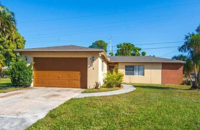 4526 43rd Court photos photos