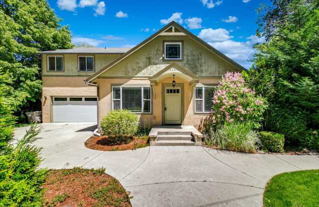 North End corner lot with garden and TONS of space! photos photos
