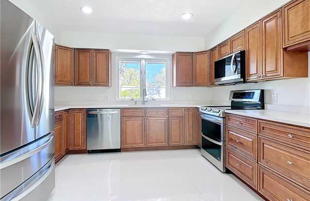1200 Poitras Drive Gallery 4