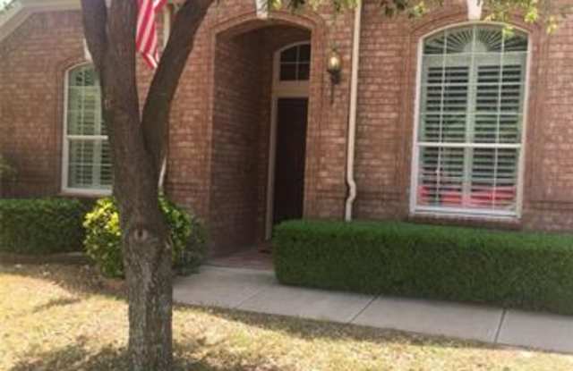 5052 Comstock Circle - 5052 Comstock Circle, Fort Worth, TX 76244