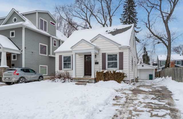 537 Bird Ave photos photos