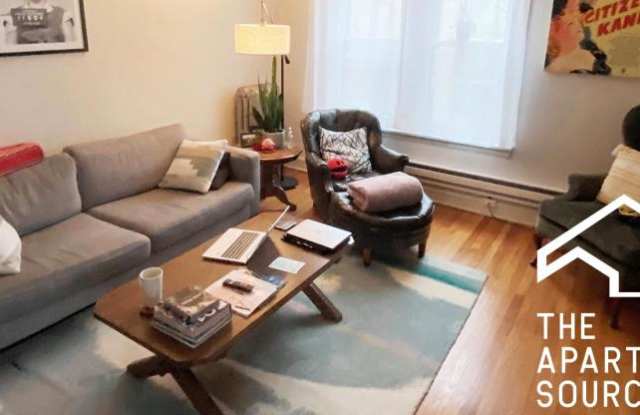 4222 North Clark St. photos photos