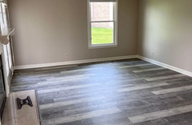 203 Churchill Xing - 203 Churchill Xing, Nashville, TN 37115 203 Churchill Xing - 203 Churchill Xing, Nashville, TN 37115