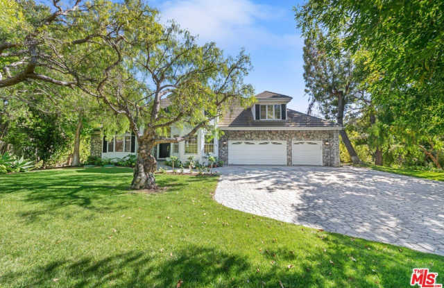 5958 BUSCH Dr Gallery 1