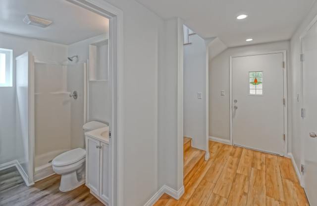 Spacious 3 bedroom 2 bathroom Home with Attached 2 car Garage. Gallery 4