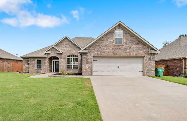 Beautiful 4-Bedroom Home for Rent photos photos