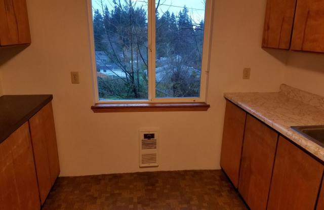 2928 Cascade Trail Gallery 3