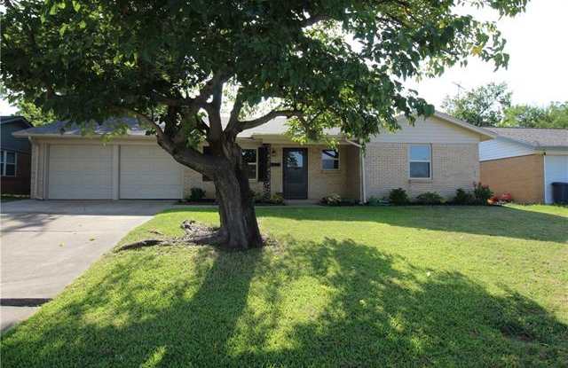 713 Ranger Street - 713 Ranger Drive, Euless, TX 76040