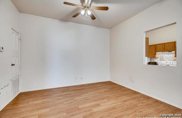 14530 Clovelly Wood Gallery 4