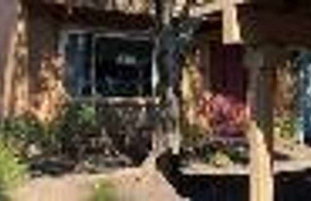 3/1.5 located in North Davis photos photos