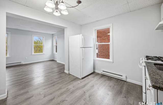 70 CENTER Street photos photos