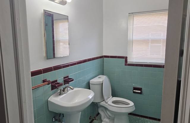 17200 Stoepel Street - 2 Gallery 4
