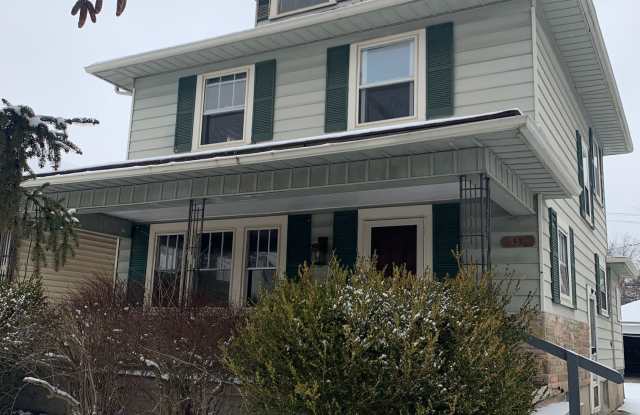 53 East Siebenthaler Avenue - 53 East Siebenthaler Avenue, Dayton, OH 45405 53 East Siebenthaler Avenue - 53 East Siebenthaler Avenue, Dayton, OH 45405
